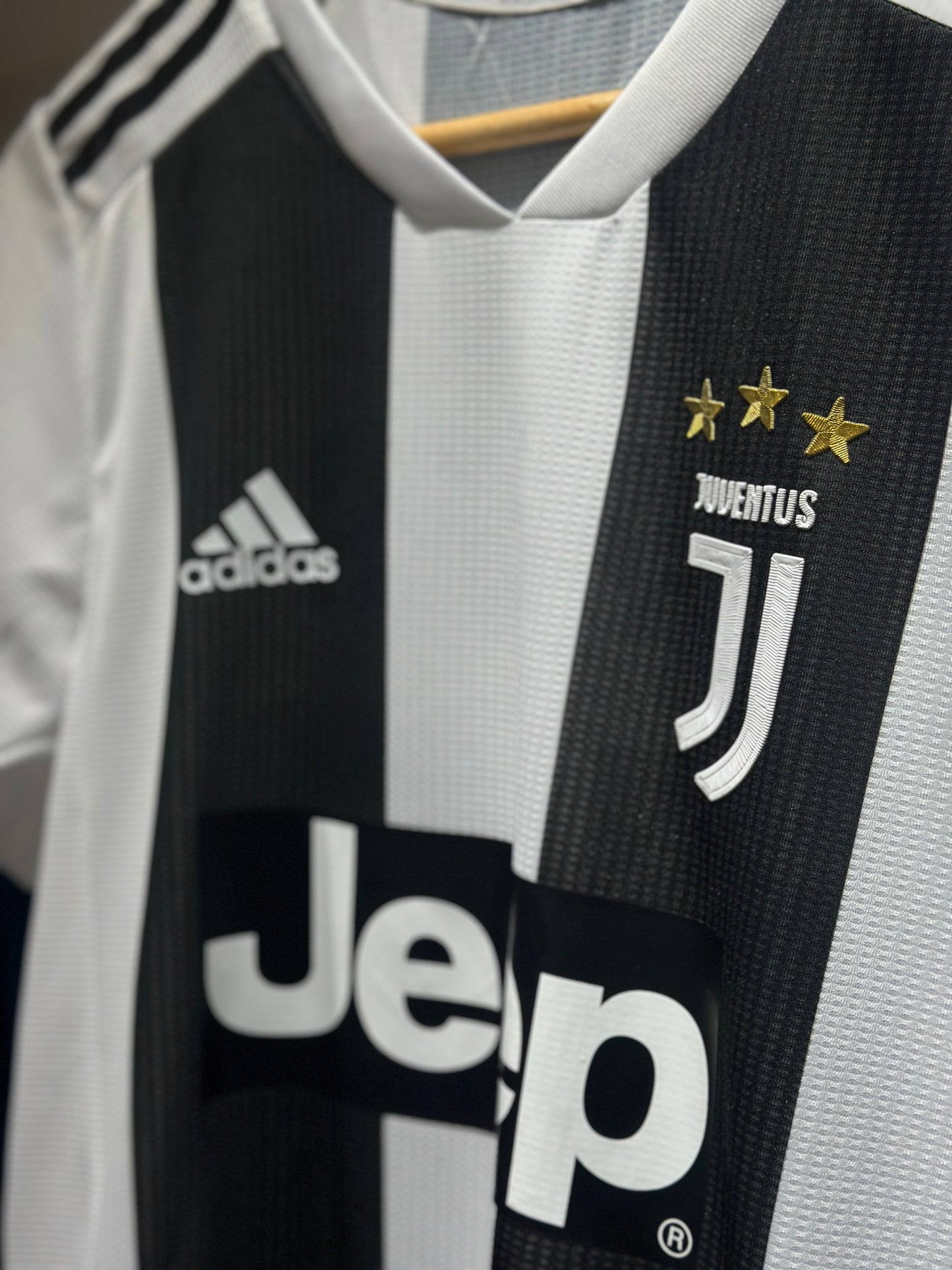 Juventus, Sezona 2018/2019, Retro Domaći Dres - DYBALA 10