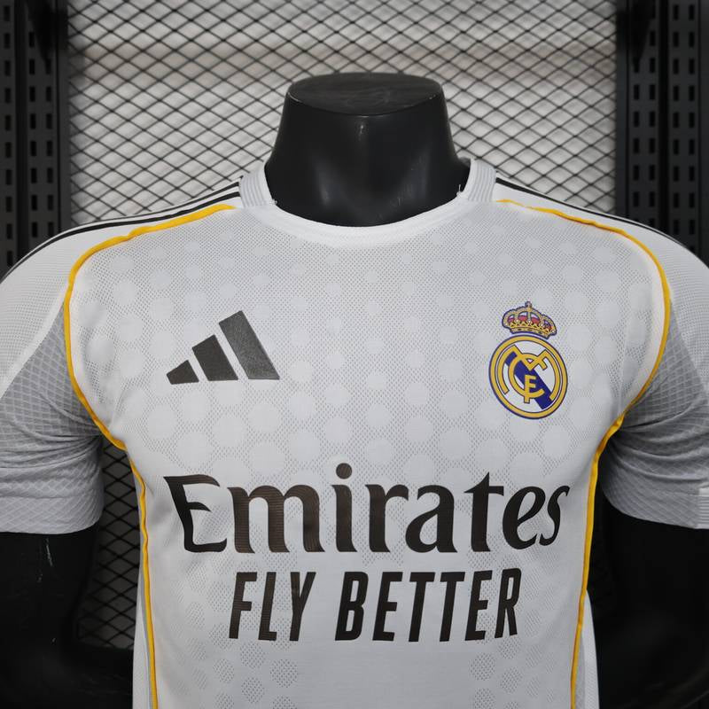 Real Madrid, Sezona 2025/2026, Domaći Dres