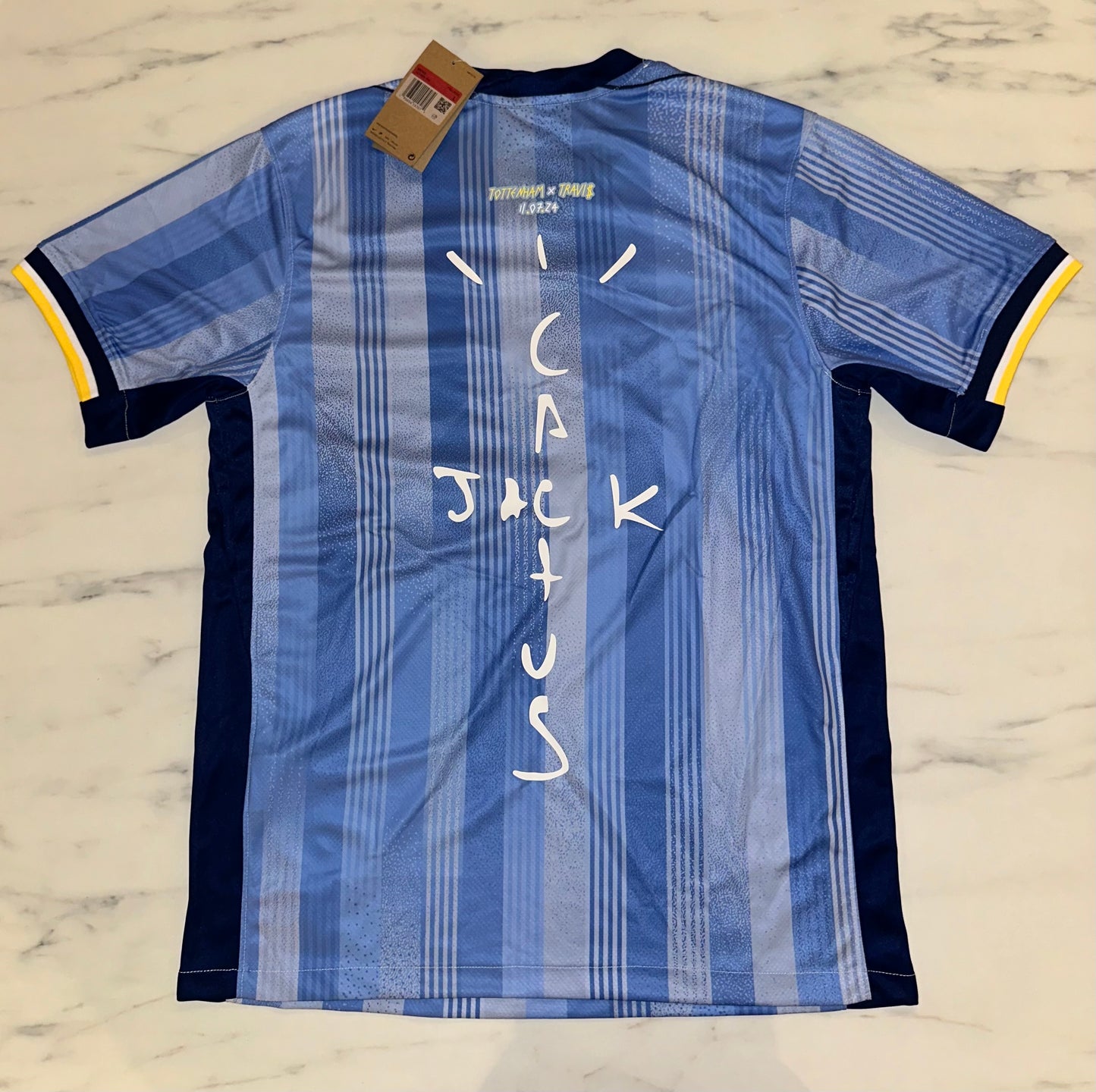 Tottenham x Travis Scott Dres