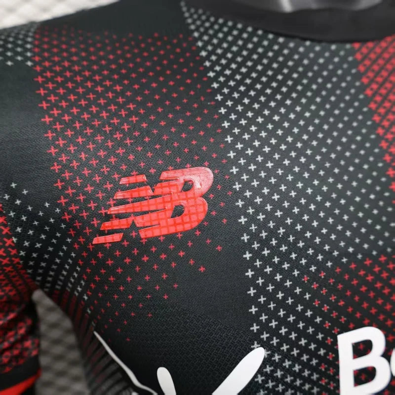 Bayer Leverkusen, Sezona 2025/2026, Domaći Dres