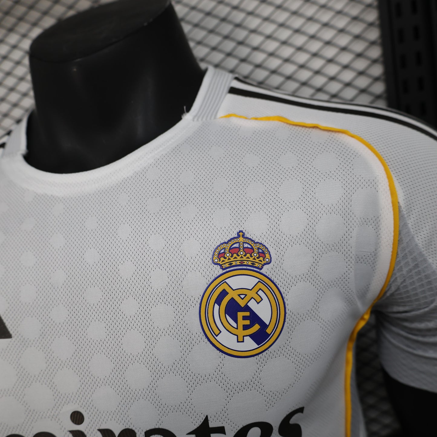 Real Madrid, Sezona 2025/2026, Domaći Dres