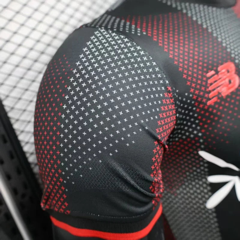 Bayer Leverkusen, Sezona 2025/2026, Domaći Dres
