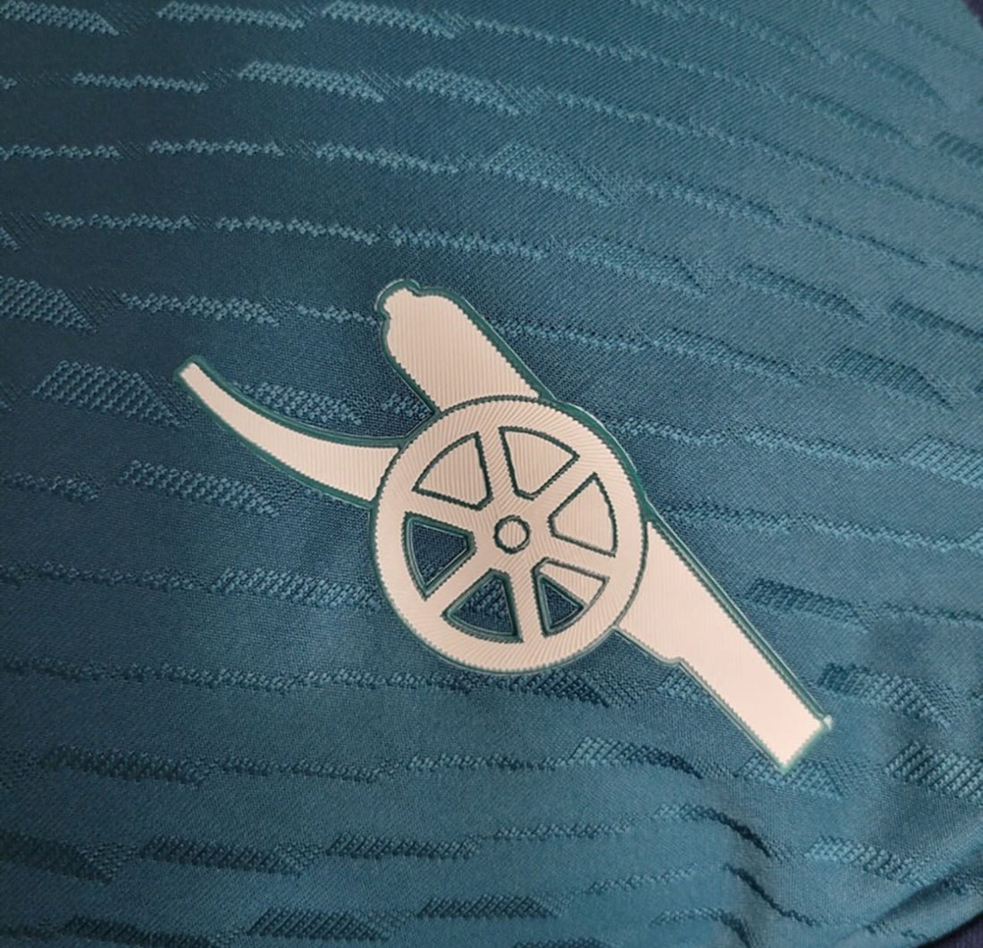 Arsenal, Sezona 2023/2024, Treći Dres