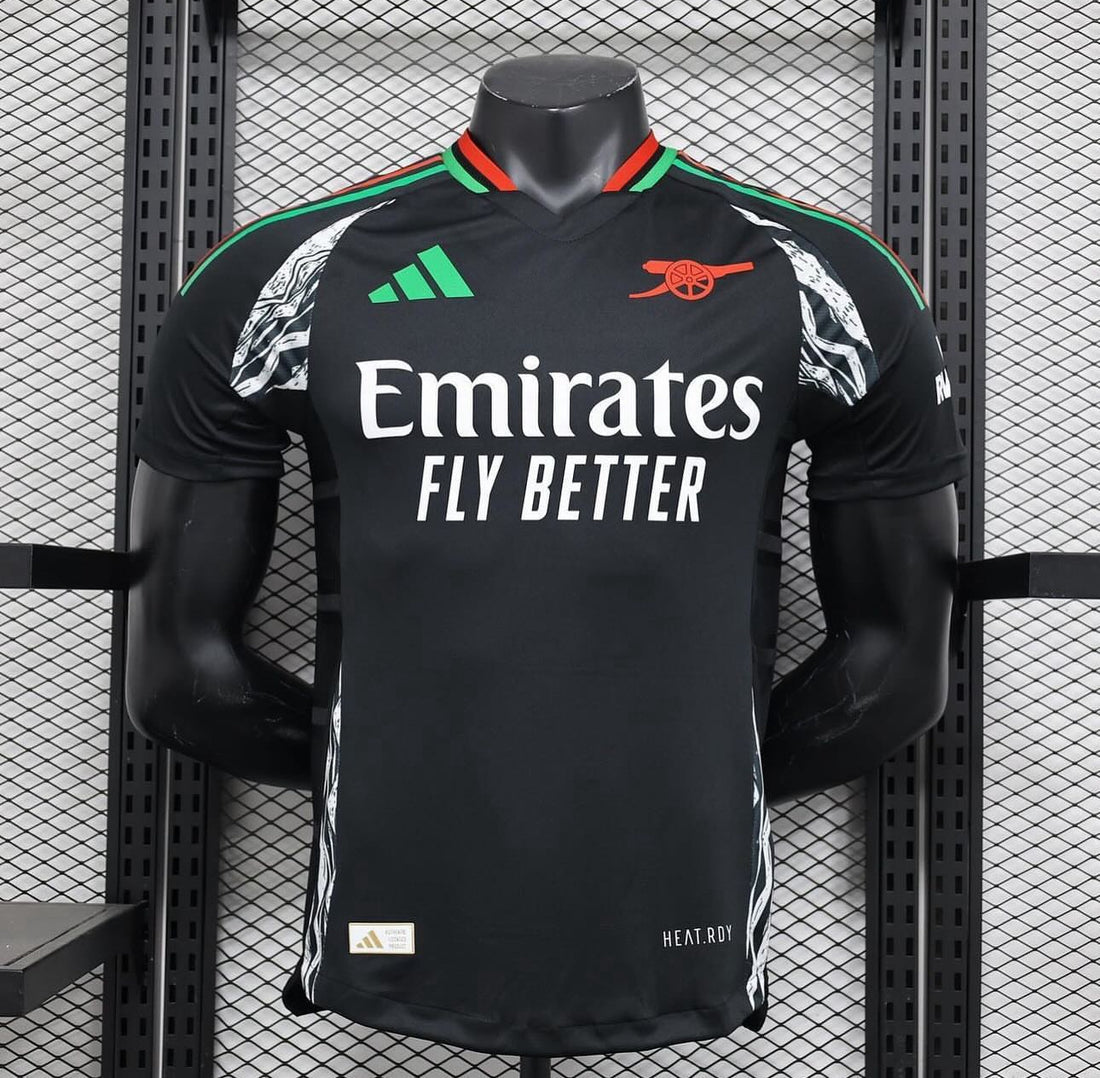 Arsenal, Sezona 2024/2025, Gostujući Dres