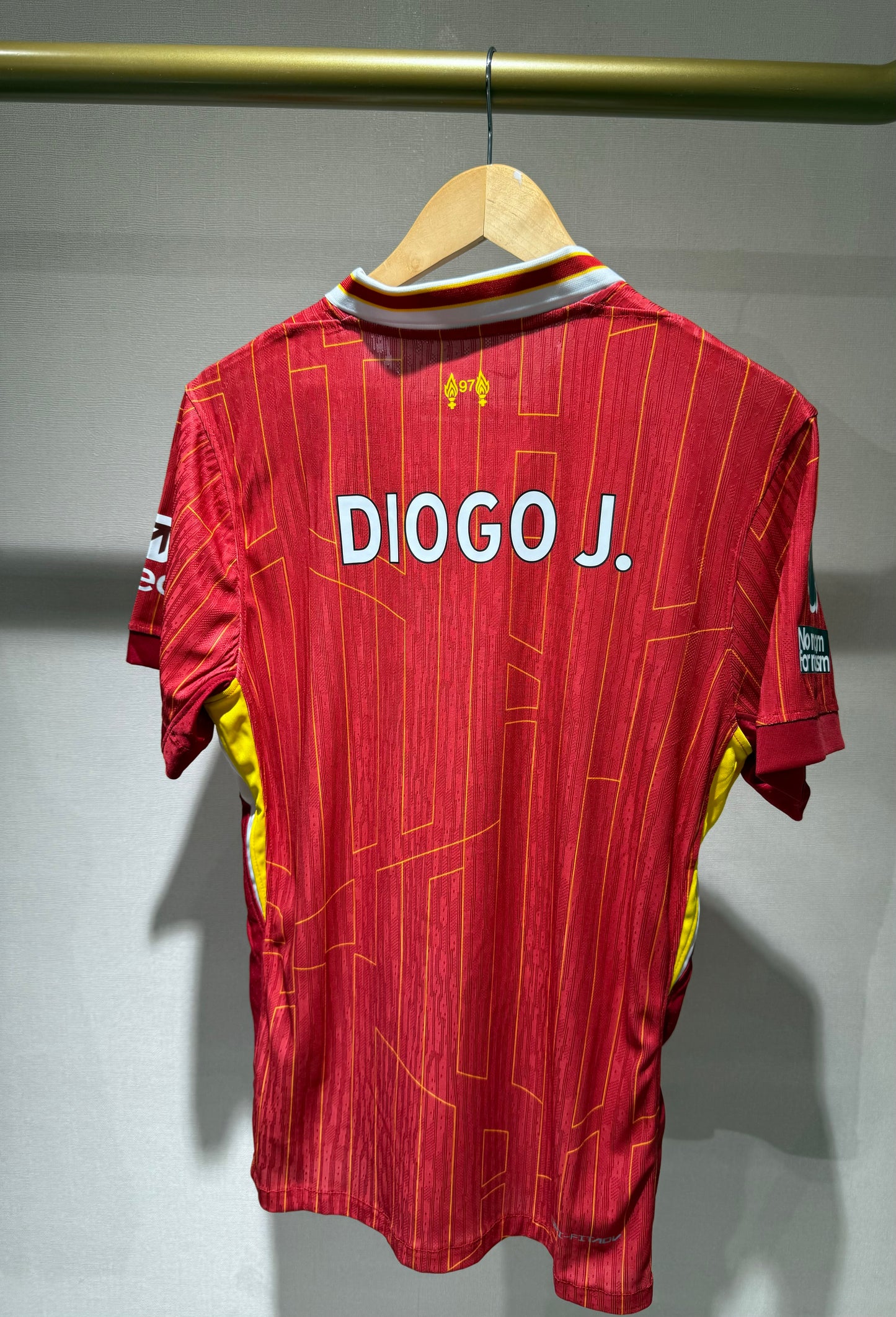 Liverpool, Sezona 2024/2025, Domaći Dres - DIOGO J.