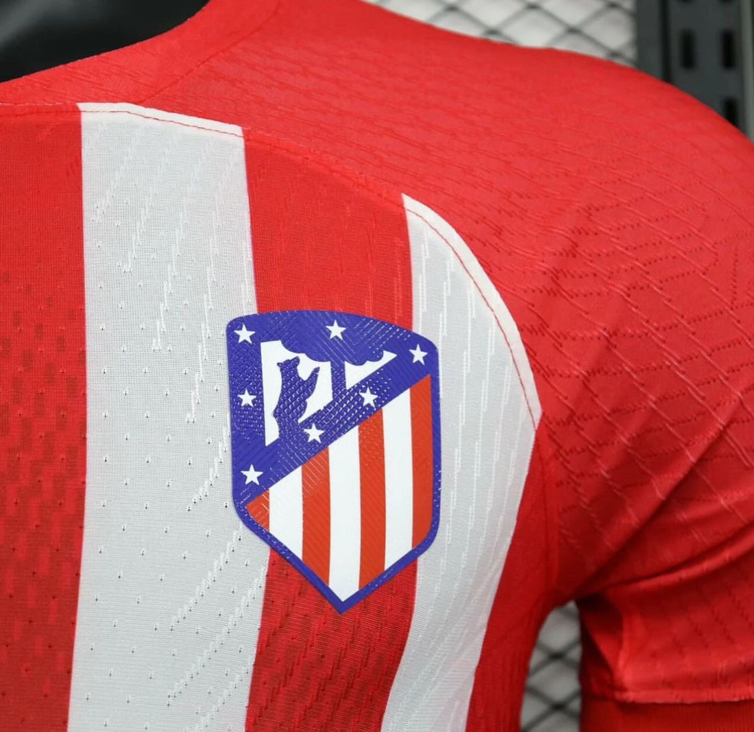 Atletico Madrid, Sezona 2023/2024, Domaći Dres