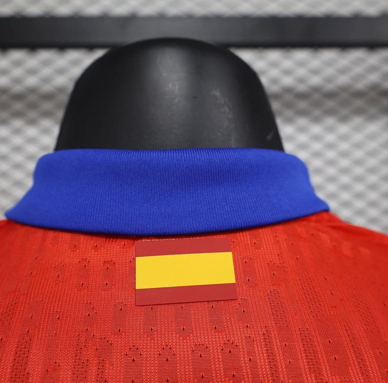 Atletico Madrid, Sezona 2024/2025, Domaći Dres