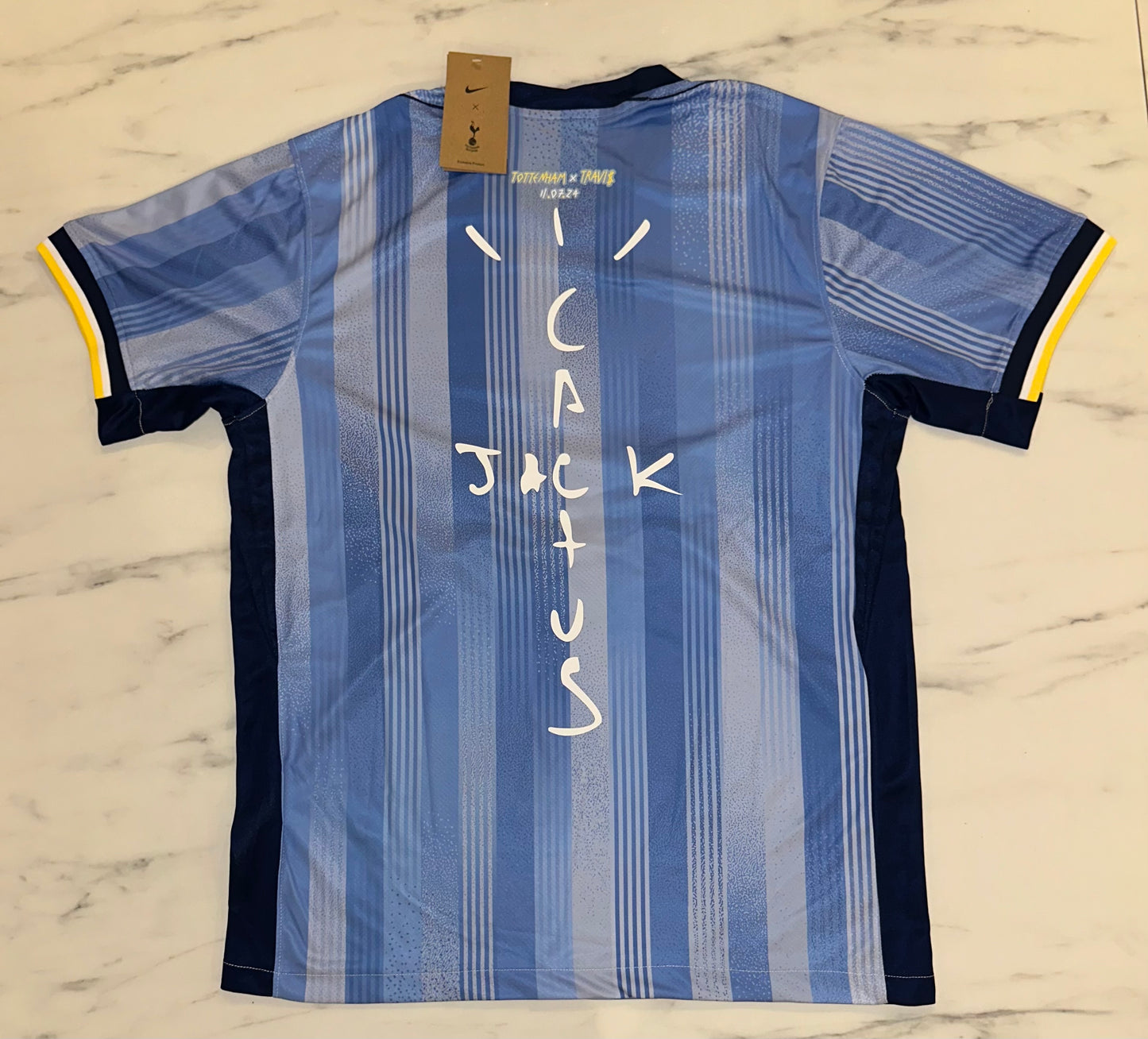 Tottenham x Travis Scott Dres