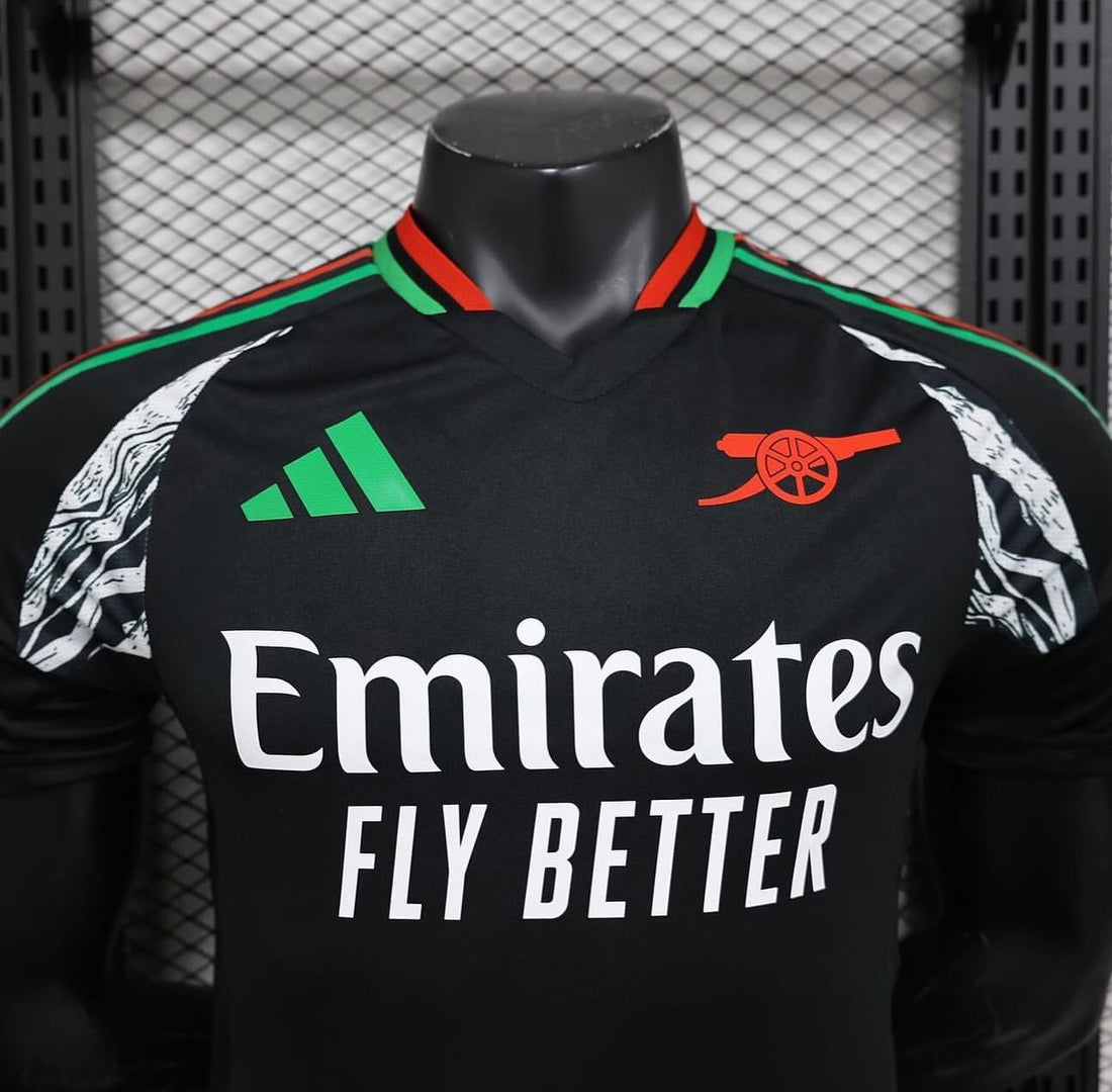 Arsenal, Sezona 2024/2025, Gostujući Dres