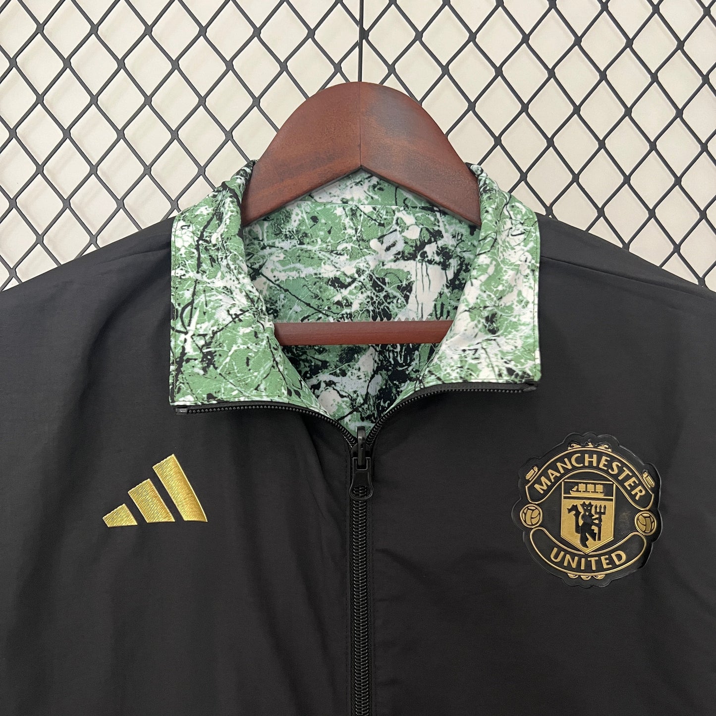 Manchester United Dvostrane WindBreaker 2024/2025