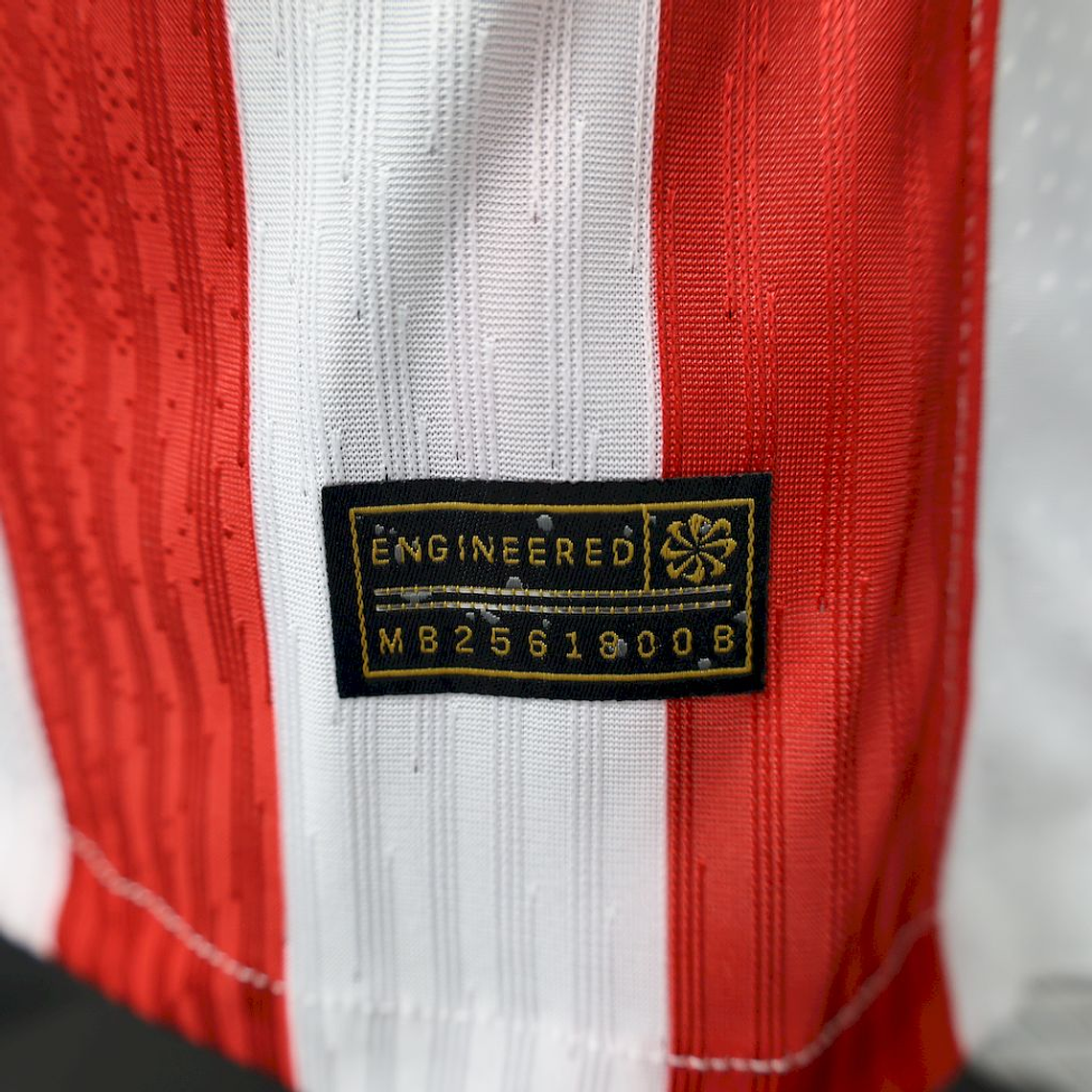 Atletico Madrid, Sezona 2025/2026, Domaći Dres