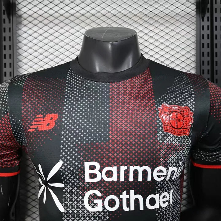 Bayer Leverkusen, Sezona 2025/2026, Domaći Dres
