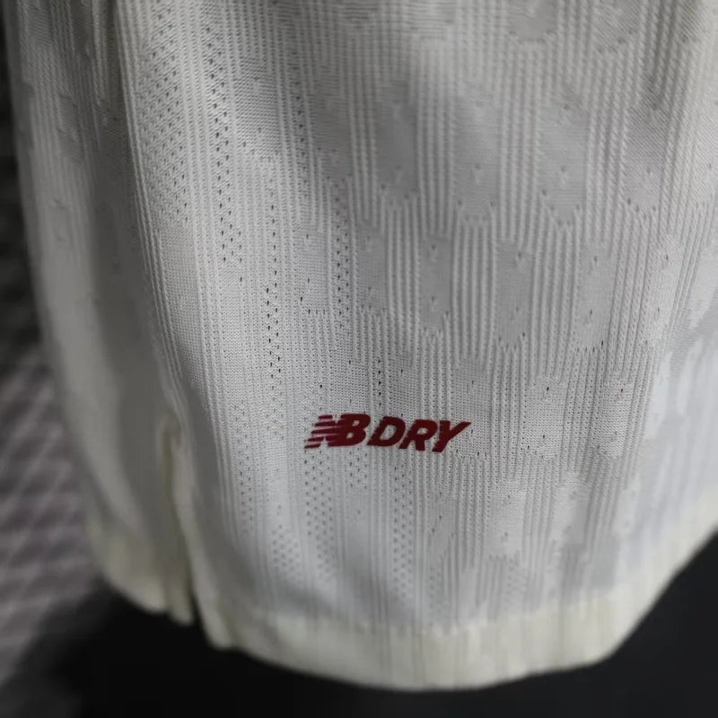 Bayer Leverkusen, Sezona 2025/2026, Gostujući Dres