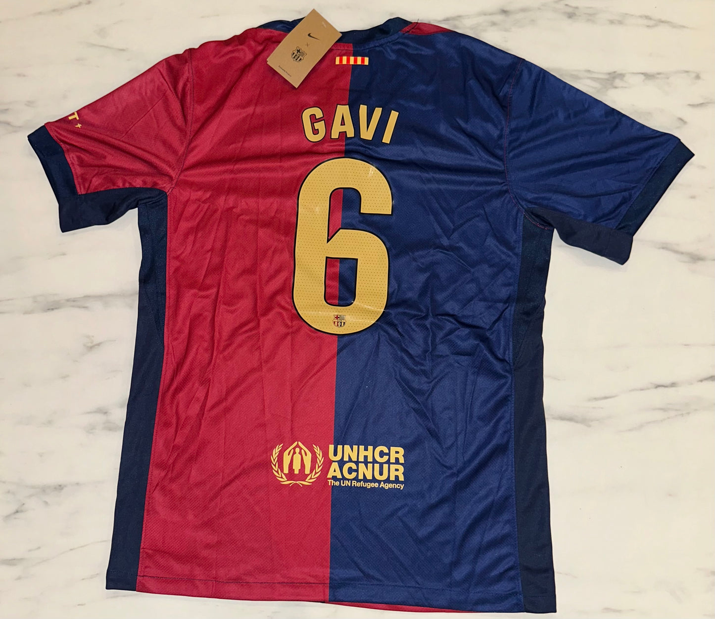 Barcelona, Sezona 2024/2025, Domaći Dres - GAVI 6