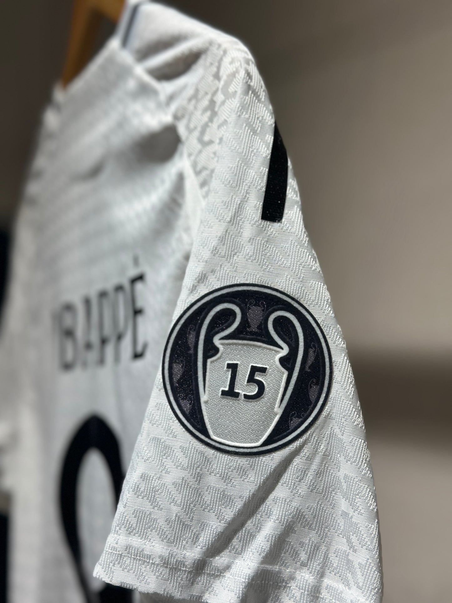 Real Madrid, Sezona 2024/2025, Domaći Dres - Mbappe 9