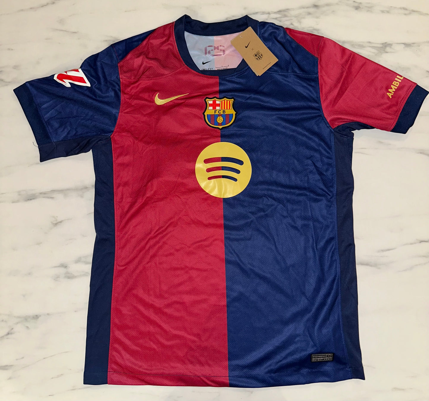 Barcelona, Sezona 2024/2025, Domaći Dres - Lamine yamal 19