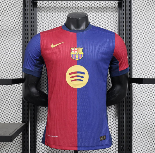 Barcelona, Sezona 2024/2025, Domaći Dres