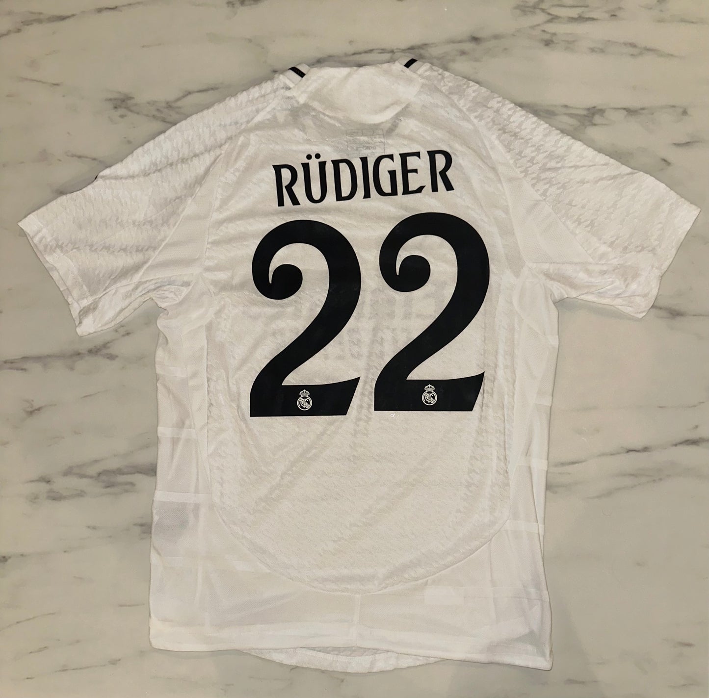 Real Madrid, Sezona 2024/2025, Domaći Dres - Rüdiger 22