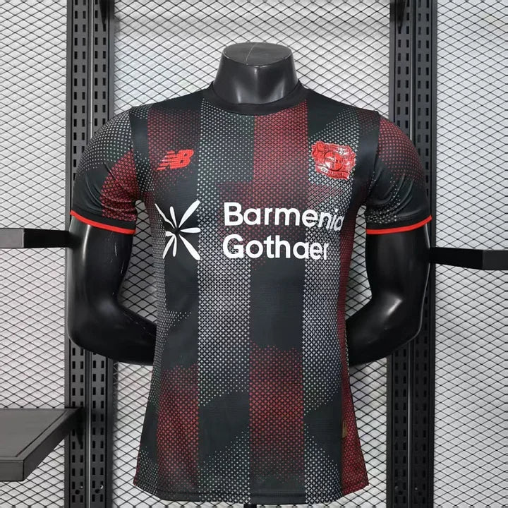 Bayer Leverkusen, Sezona 2025/2026, Domaći Dres
