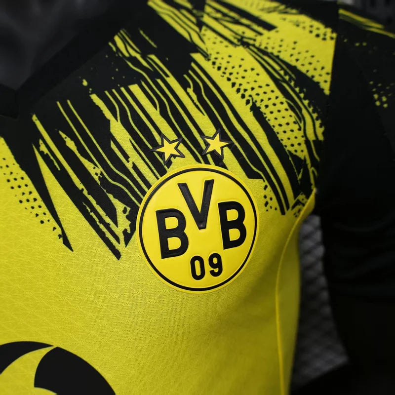 Borussia Dortmund, Sezona 2025/2026, Domaći Dres