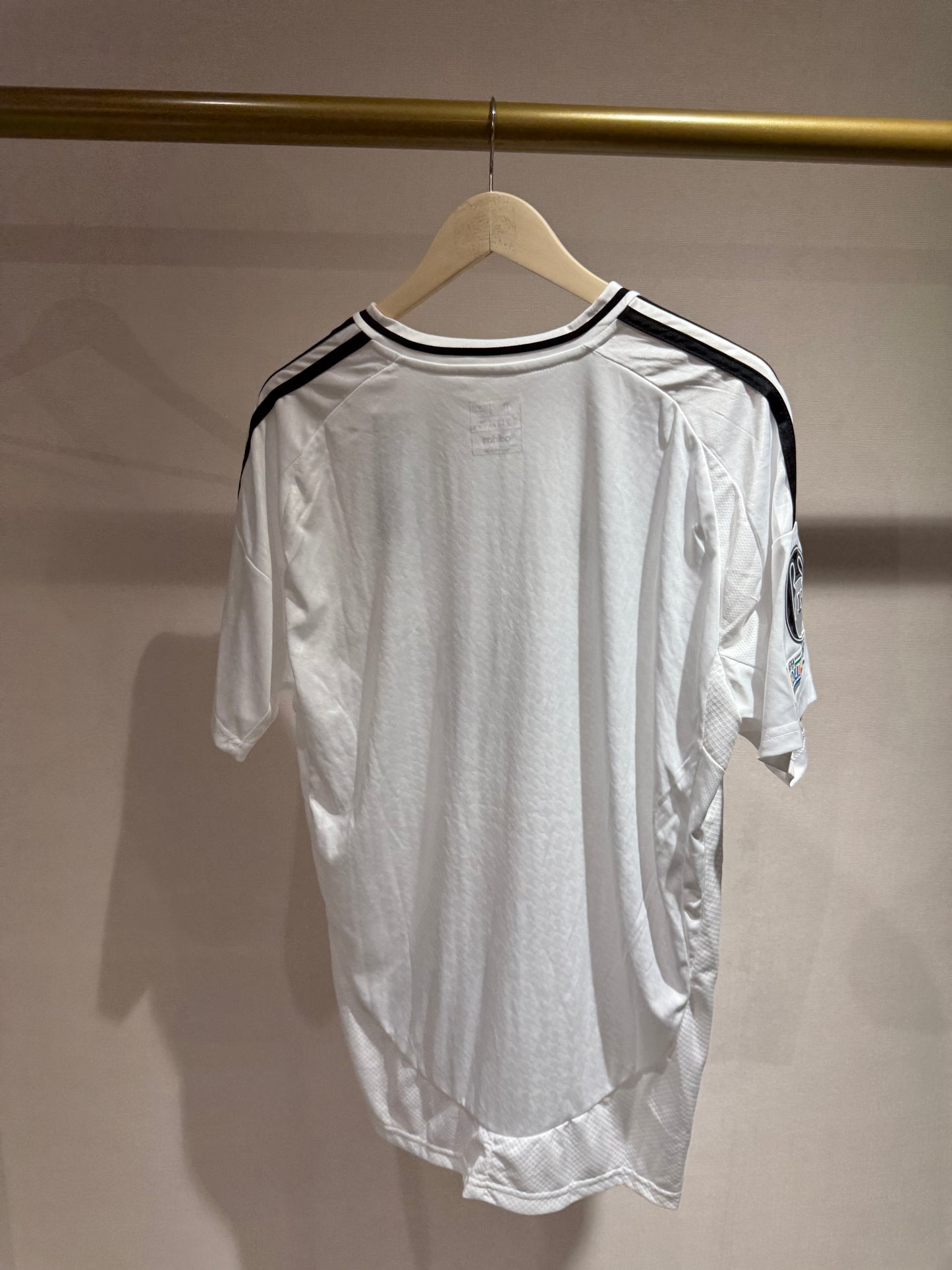 Real Madrid, Sezona 2024/2025, Domaći Dres