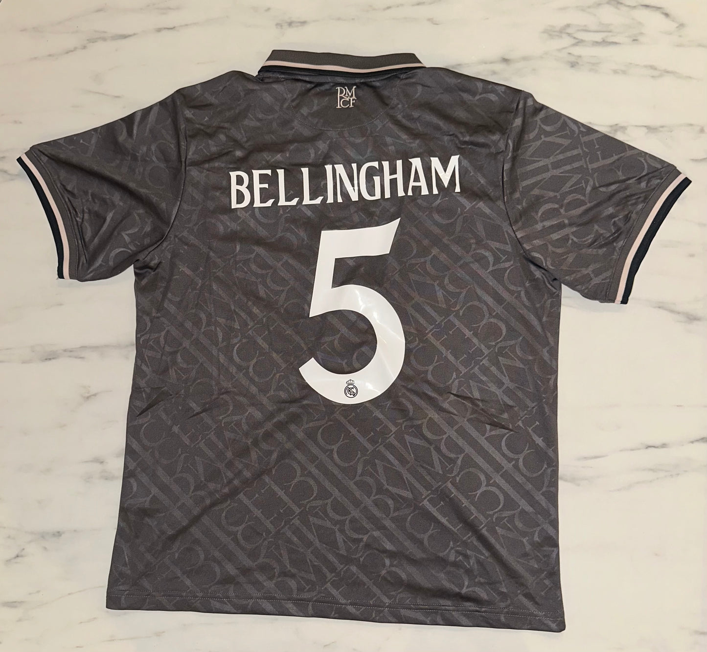 Real Madrid, Sezona 2024/2025, Treći Dres - BELLINGHAM 5