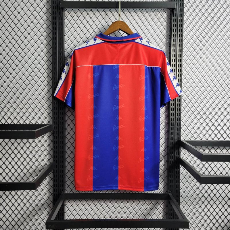 Barcelona, Sezona 1992/1994, Domaći Retro Dres.