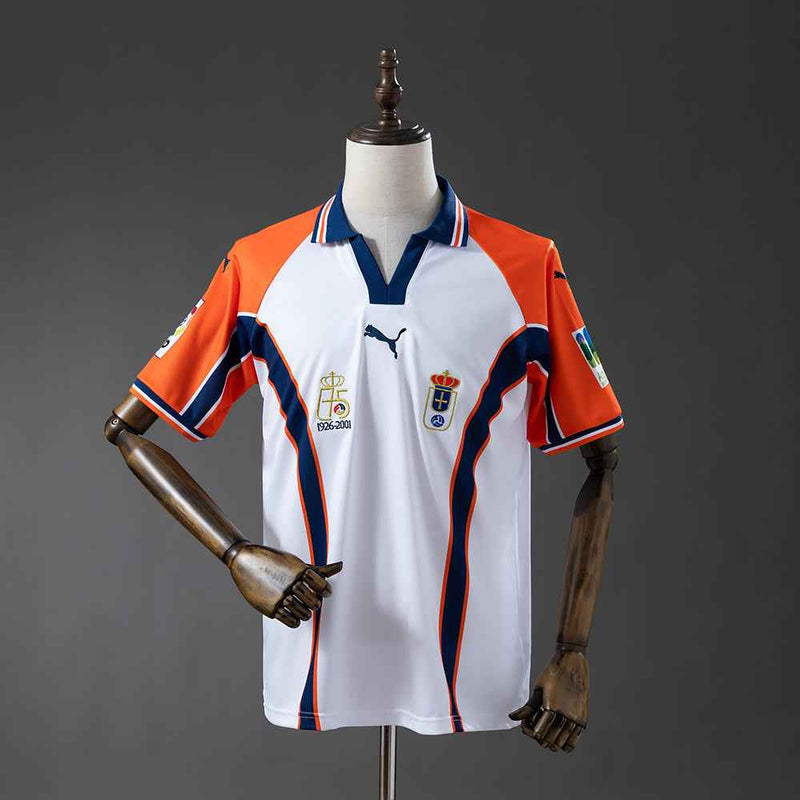 Real Oviedo gostujući dres 2001.