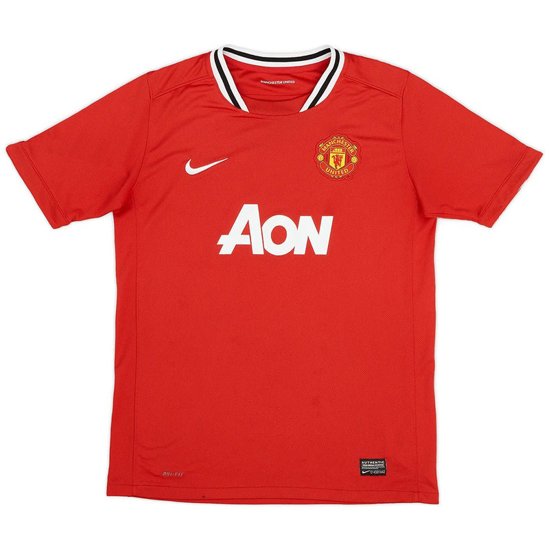 Manchester United domaći dres 2011/12