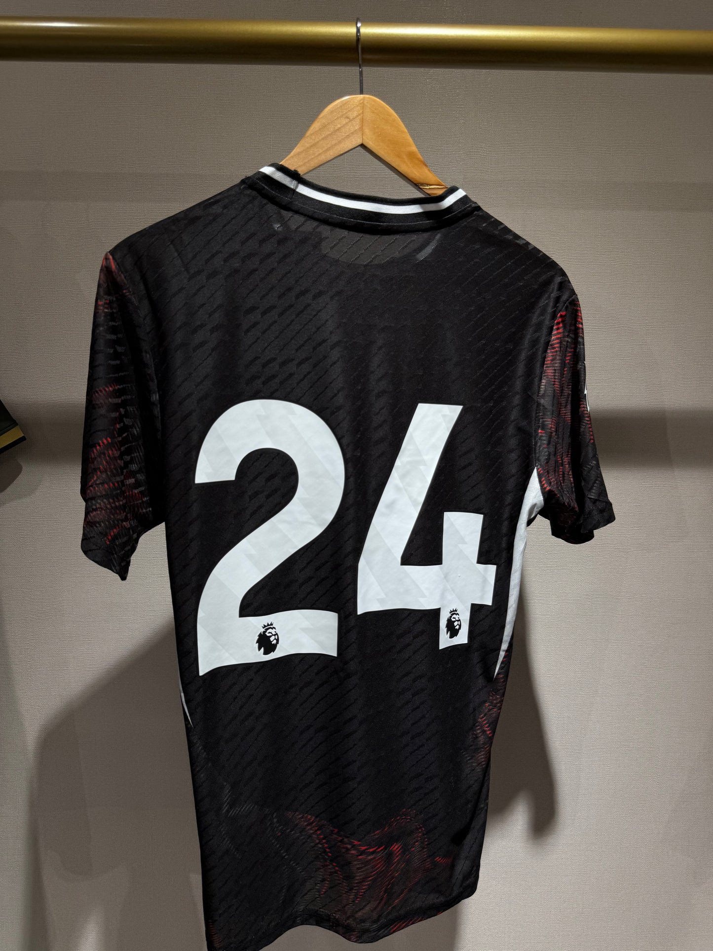 Manchester United Dres Posebna Kolekcija - 24