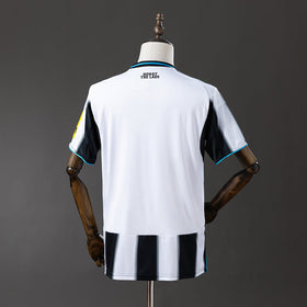 Newcastle United Domaći 25/26