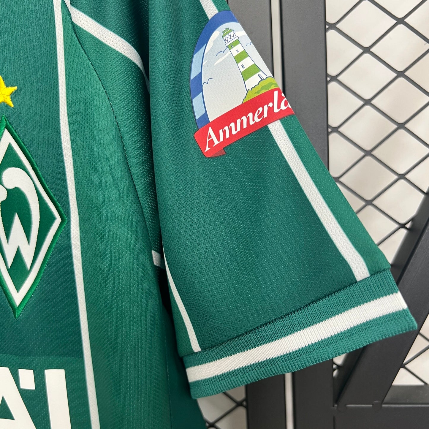 Werder Bremen, Sezona 2025/2026, Domaći Dres
