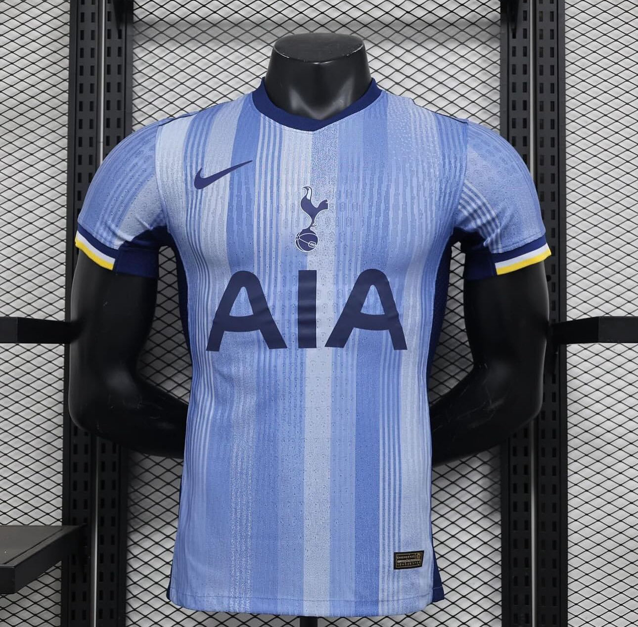 Tottenham, Season 2024/2025, Away Jersey