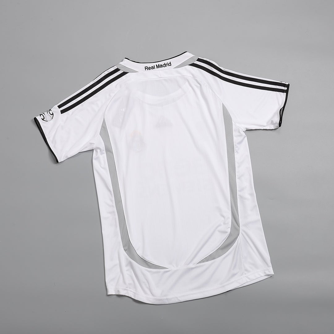 Retro Real Madrid Home Jersey 2006/07