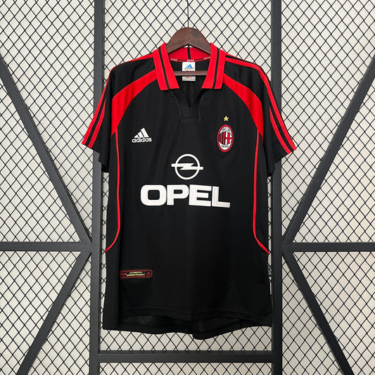 AC Milan, Sezona 2000/2001, Gostujući Retro Dres.