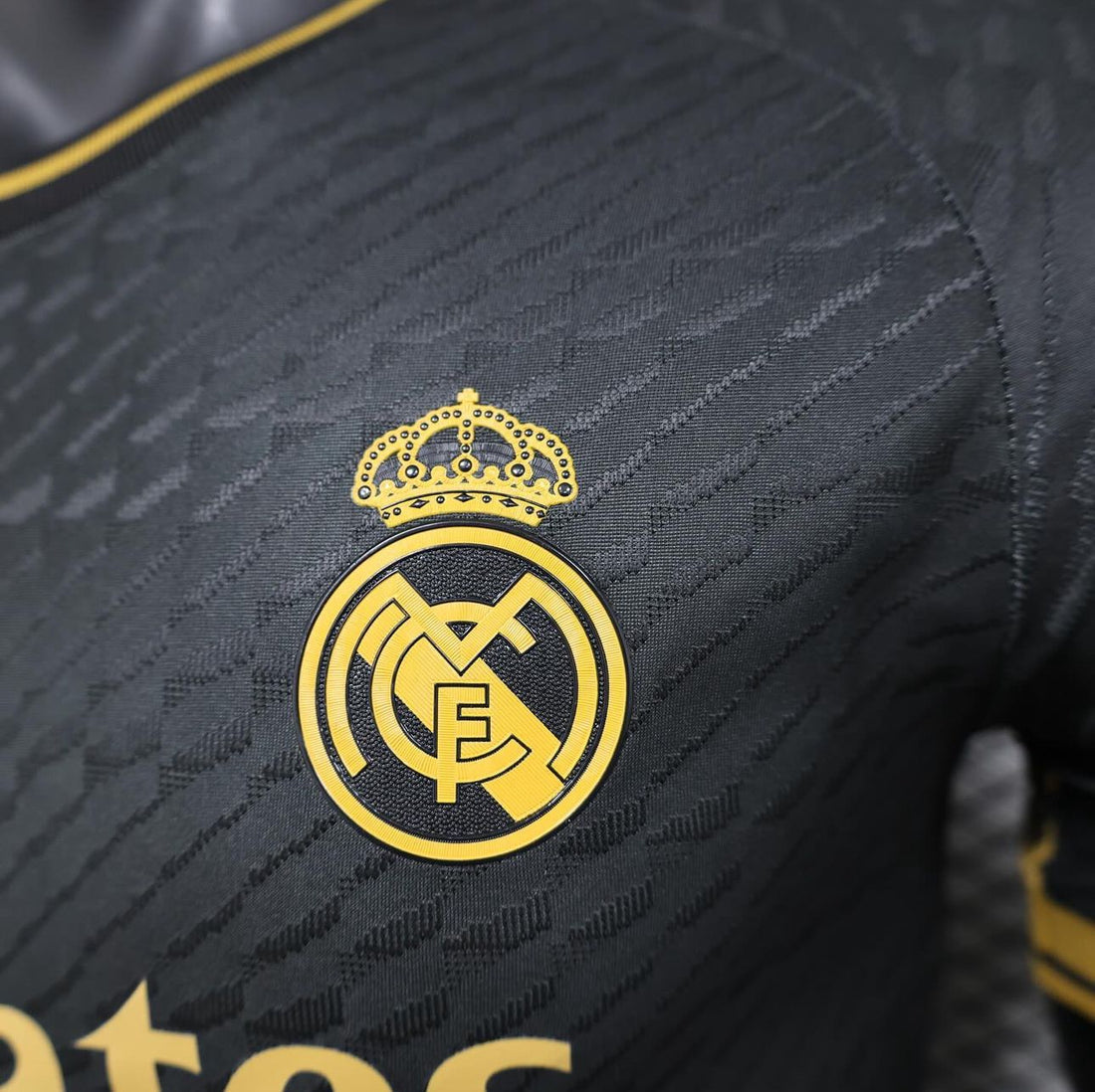 Real Madrid Dres Posebna Kolekcija