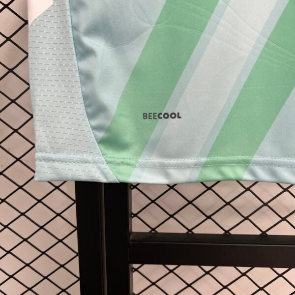 Real Betis, Sezona 2025/2026, Gostujući Dres