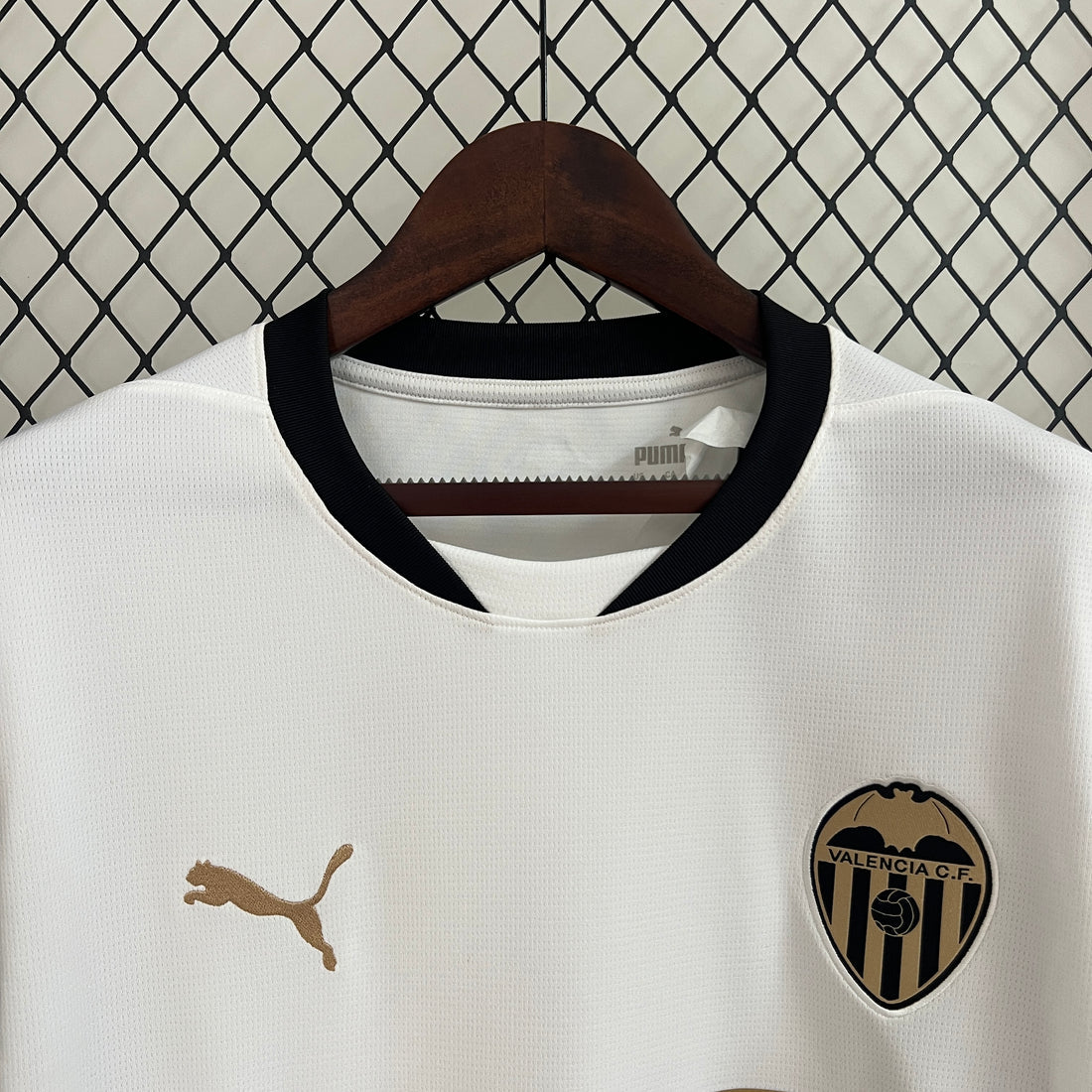 Valencia, Season 2024/2025, Home Jersey