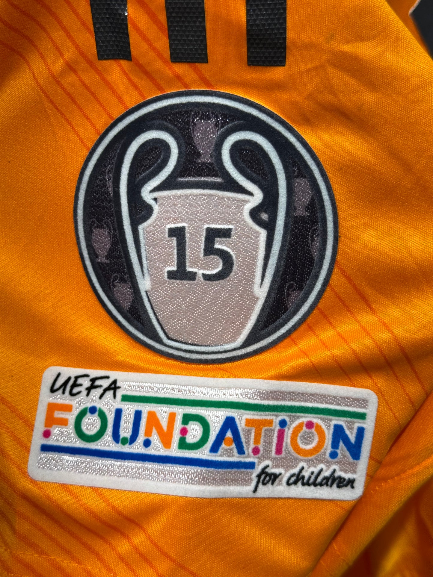 Real Madrid, Sezona 2024/2025, Gostujući Dres - Karlo 16