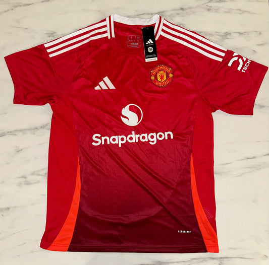 Manchester United, Sezona 2024/2025, Domaći Dres - Rashford 10