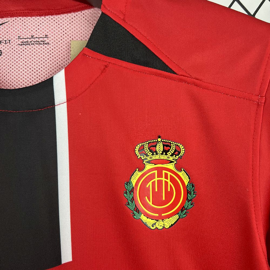 Mallorca, Sezona 2025/2026, Domaći Dres