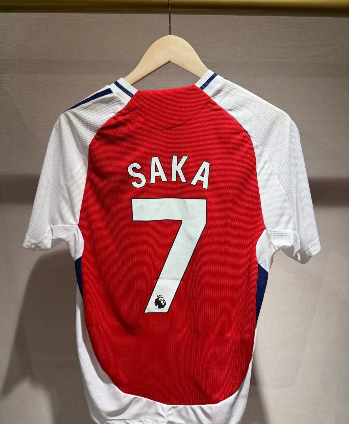 Arsenal 24/25 Domaći Dres - Saka 7