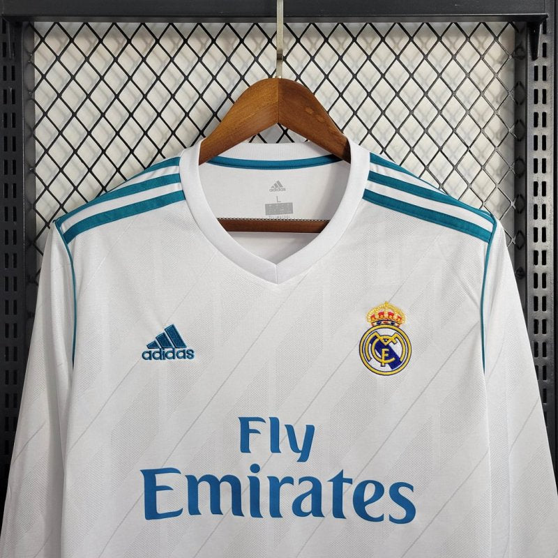 Real Madrid, Sezona 2017/2018, Domaći Retro Dres.