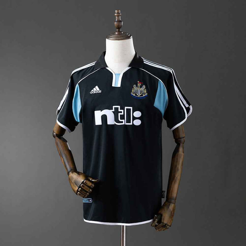 Newcastle United gostujući dres 2000/01