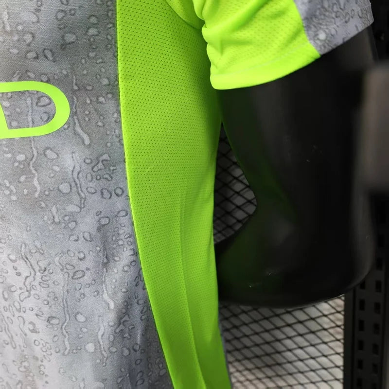 Manchester City, Sezona 2025/2026, Treći Dres