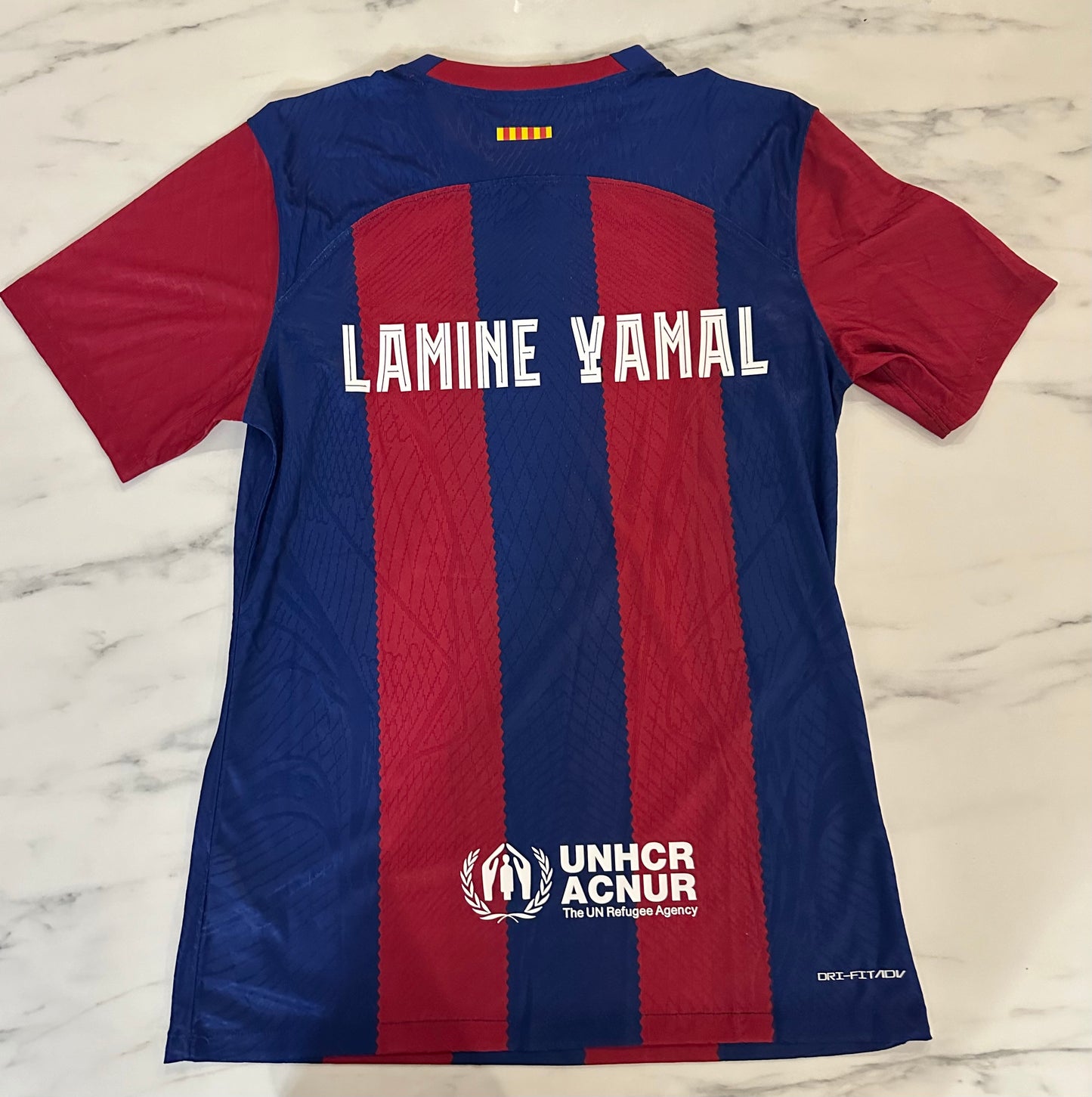 Barcelona, Sezona 2023/2024, Domaći Dres - Lamine Yamal