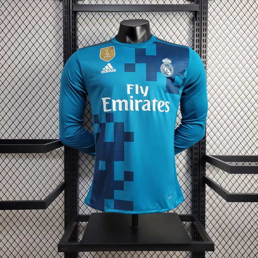 Real Madrid, Sezona 2017/2018, Treći Retro Dres.