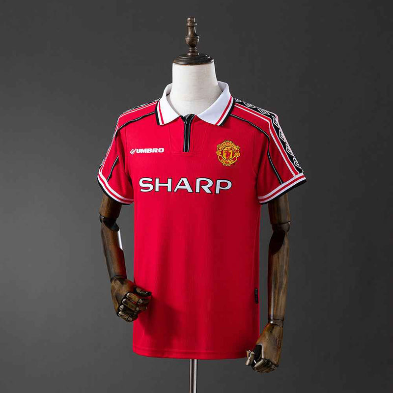 Manchester united domaći dres 98/99