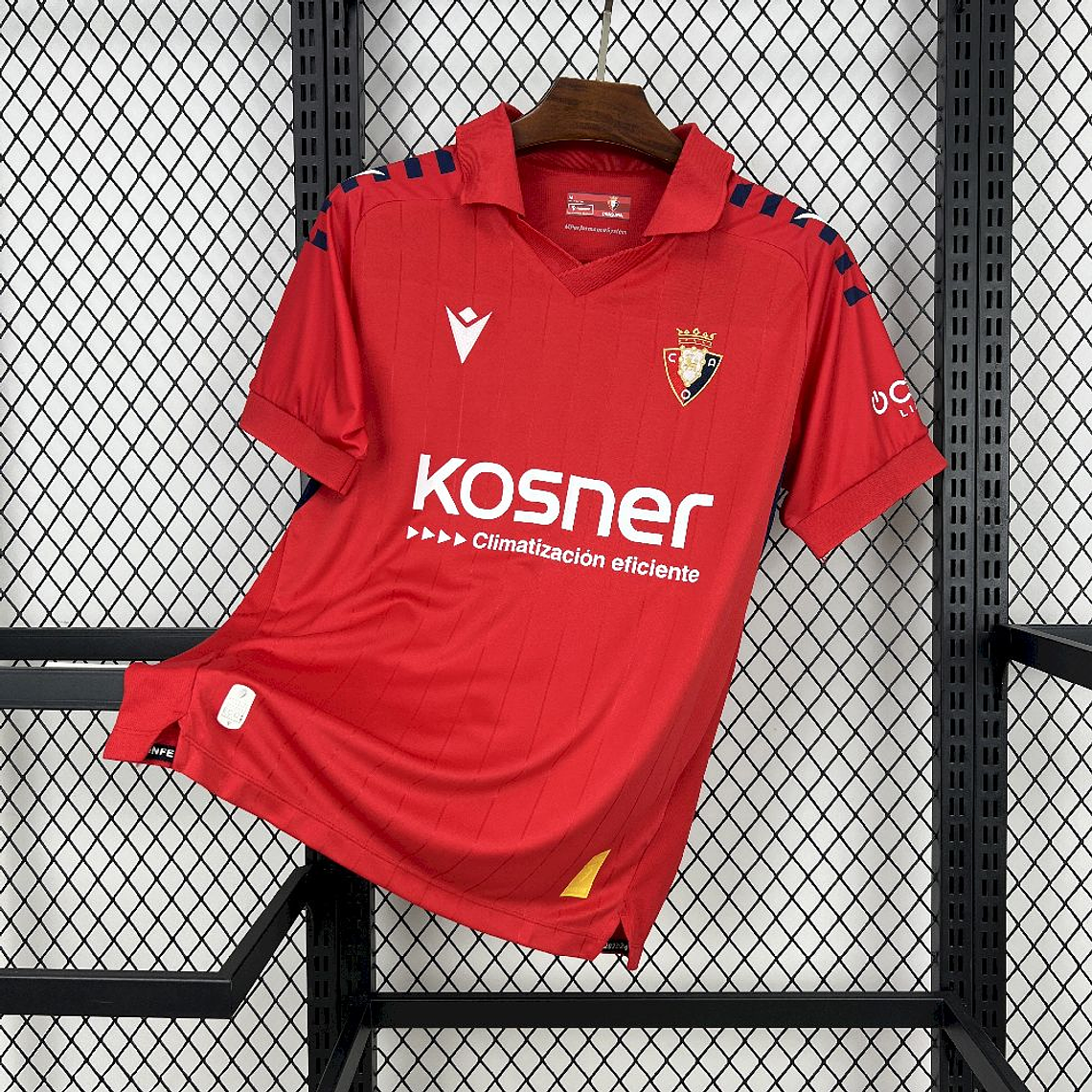 Osasuna, Sezona 2025/2026, Domaći Dres