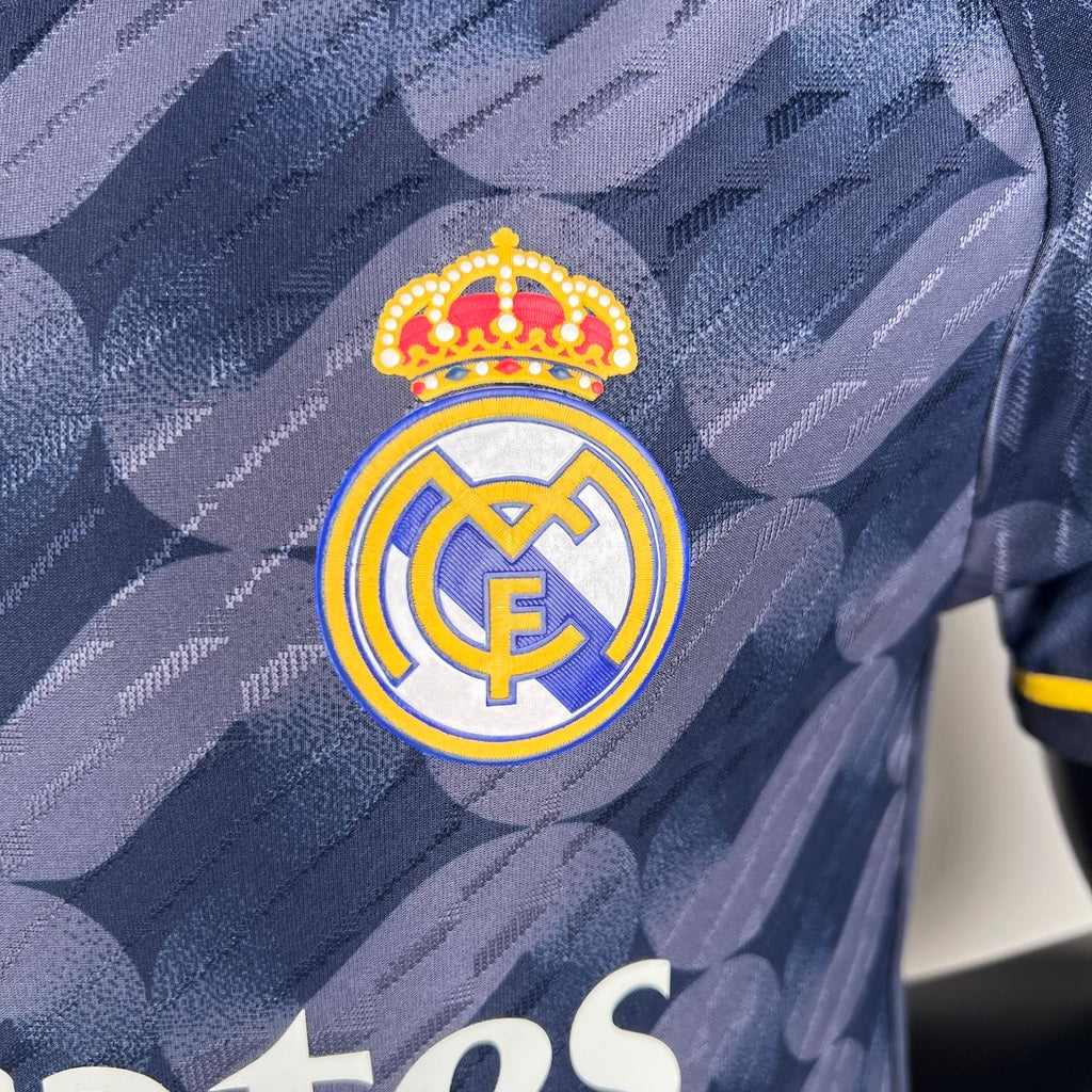 Real Madrid, Sezona 2023/2024, Gostujući Dres